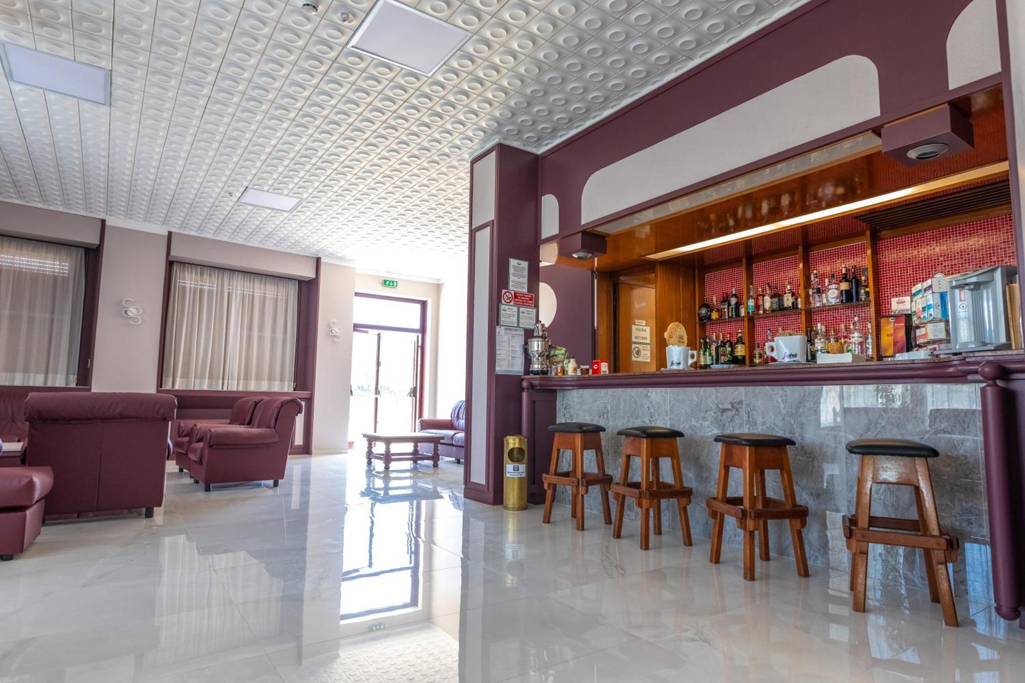ריולו טרמה Hotel Cristallo מראה חיצוני תמונה