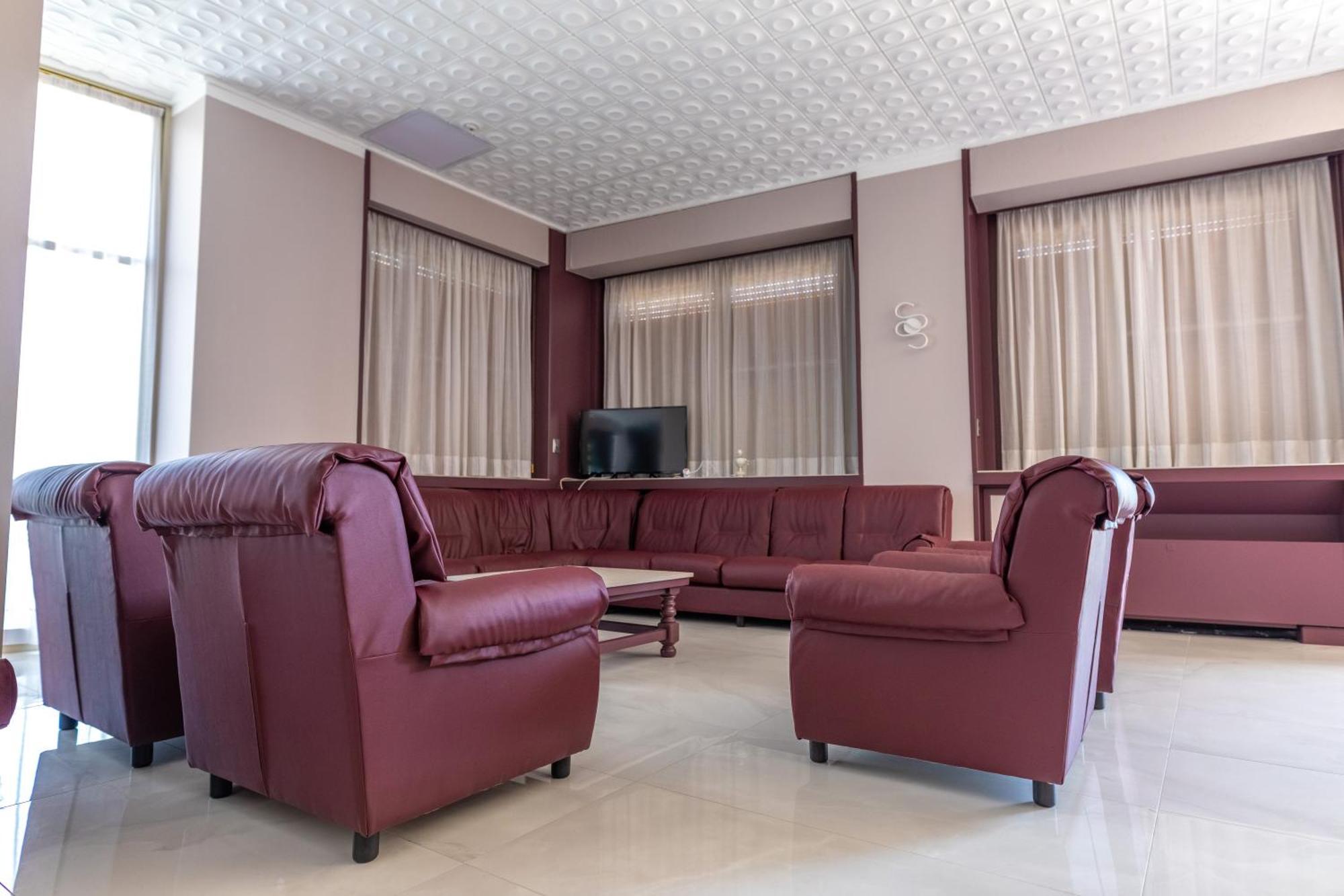 ריולו טרמה Hotel Cristallo מראה חיצוני תמונה