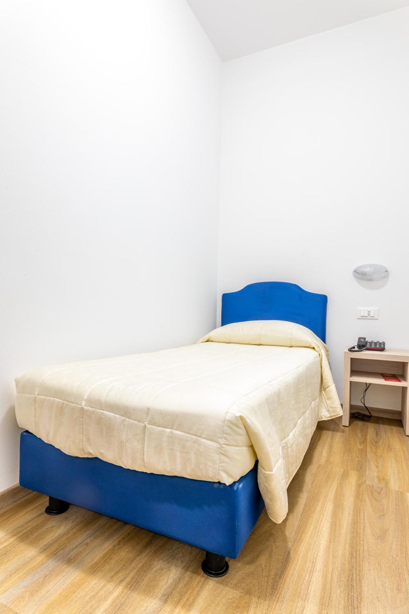 ריולו טרמה Hotel Cristallo מראה חיצוני תמונה