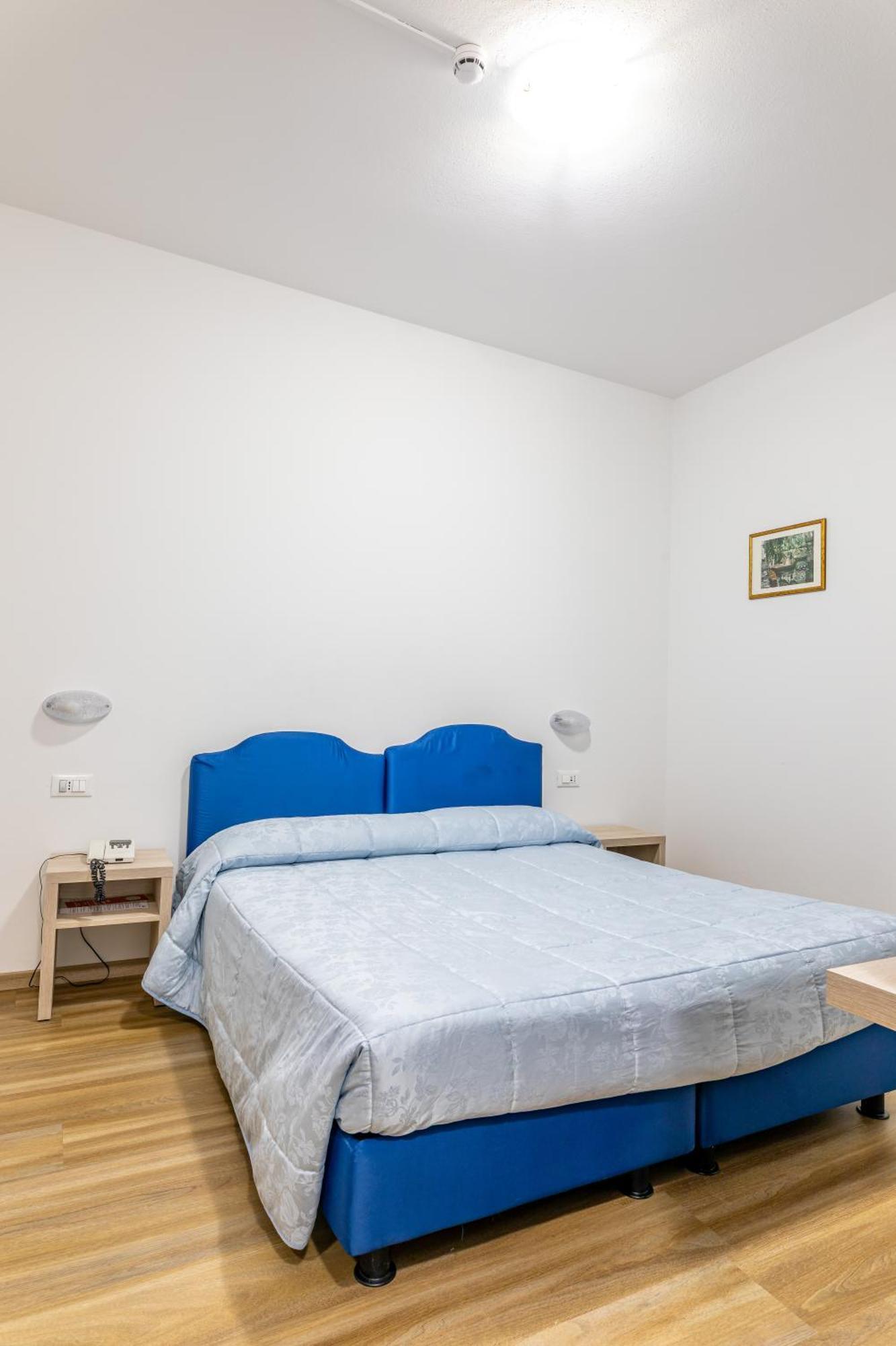 ריולו טרמה Hotel Cristallo מראה חיצוני תמונה