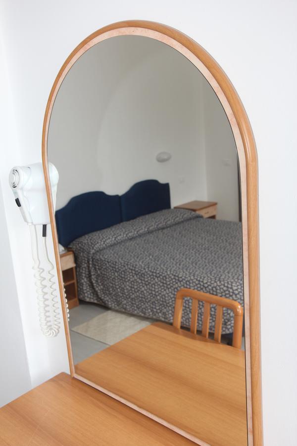 ריולו טרמה Hotel Cristallo מראה חיצוני תמונה