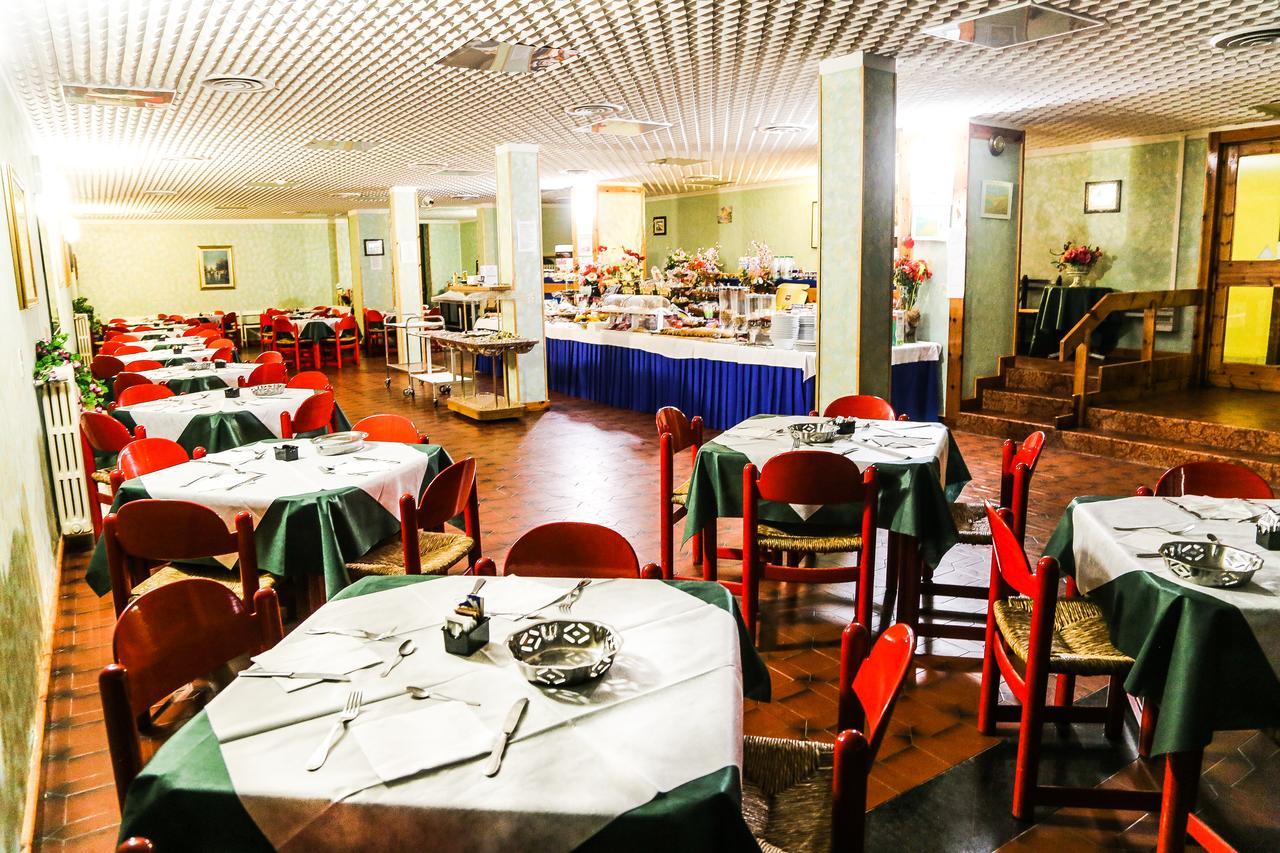ריולו טרמה Hotel Cristallo מראה חיצוני תמונה