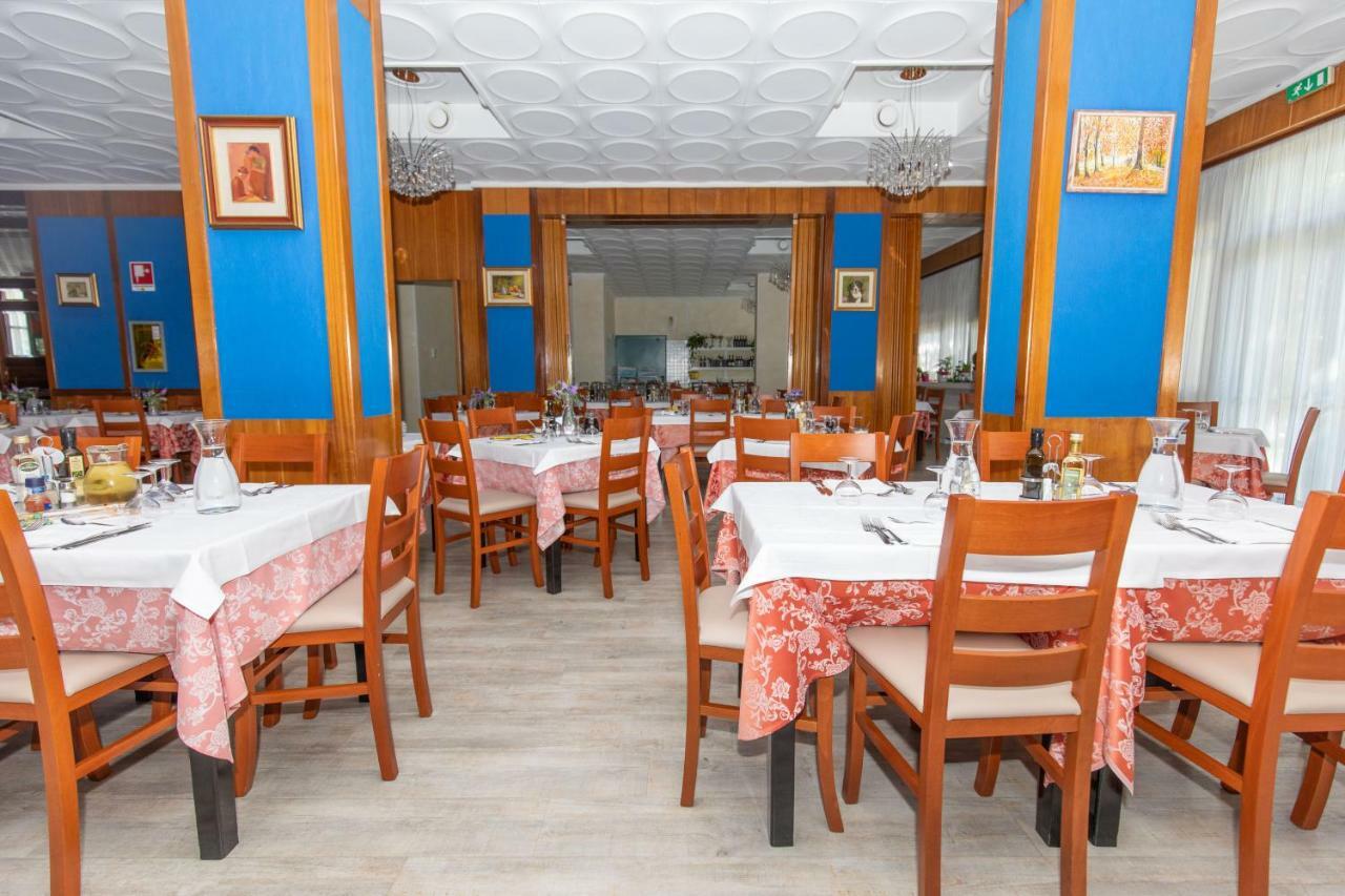 ריולו טרמה Hotel Cristallo מראה חיצוני תמונה