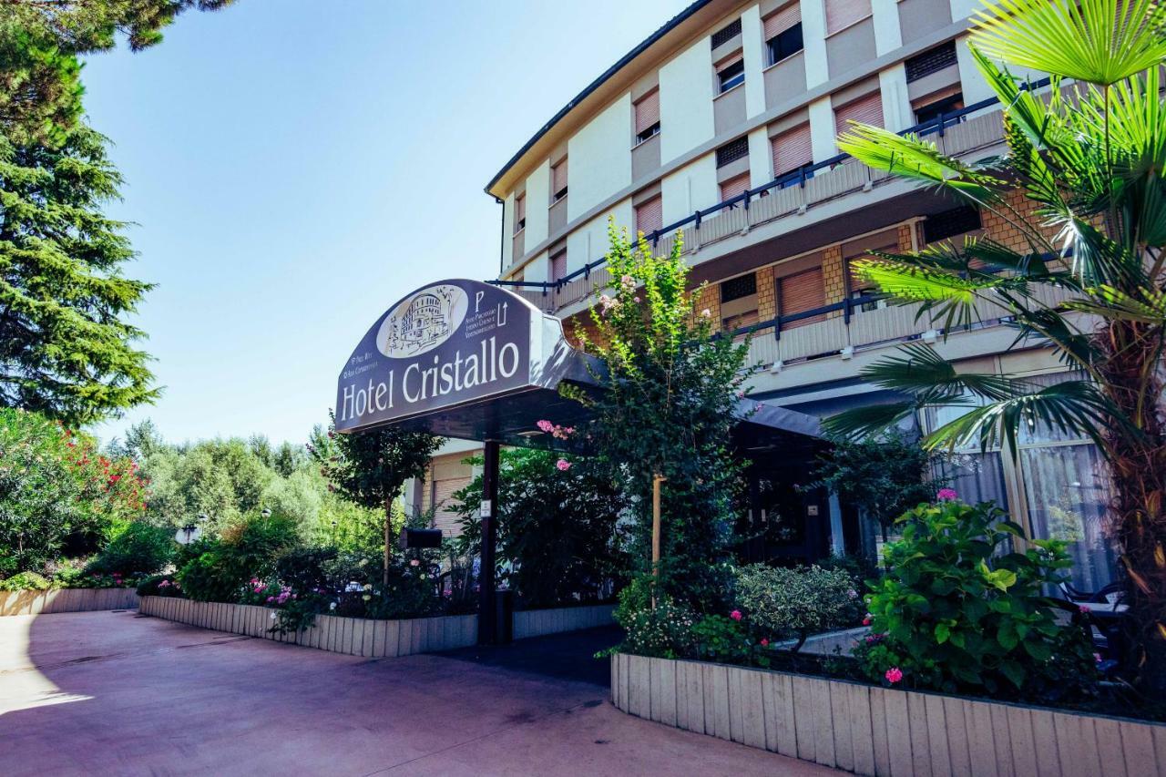 ריולו טרמה Hotel Cristallo מראה חיצוני תמונה